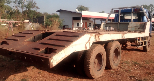 NISSAN UD 220 HP PE6 สิบล้อ 2 เพลา เทรลเลอร์ท้ายลาดขึ้นรถแบ็คโฮร CAT 320 ได้เลยครับไม่มีปัญหา เครื่องแรงดีแน่นดี หัวเก๋งตาหวานของมิตซูบิชิ FUSO ลงเล่มครบพร้อม ภายในห้องเก๋งคอนโซลสวยครบ พวงมาลัยธรรมดา ช่วงล่างใหญ่ 2 เพลาเดิมๆ คัชซีสวยไม่มีแตกไม่บวมเลย เอกส NISSAN UD 220 HP PE6 สิบล้อ 2 เพลา เทรลเลอร์ท้ายลาดขึ้นรถแบ็คโฮร CAT 320 ได้เลยครับไม่มีปัญหา เครื่องแรงดีแน่นดี หัวเก๋งตาหวานของมิตซูบิชิ FUSO ลงเล่มครบพร้อม ภายในห้องเก๋งคอนโซลสวยครบ พวงมาลัยธรรมดา ช่วงล่างใหญ่ 2 เพลาเดิมๆ คัชซีสวยไม่มีแตกไม่บวมเลย เอกส