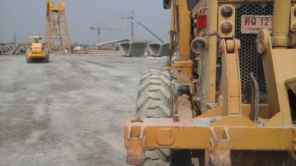 เกรดเด้อมือสอง,Catterpillar 140G S/N:5000 Up เล่ม,เต็มทำงานได้เลย