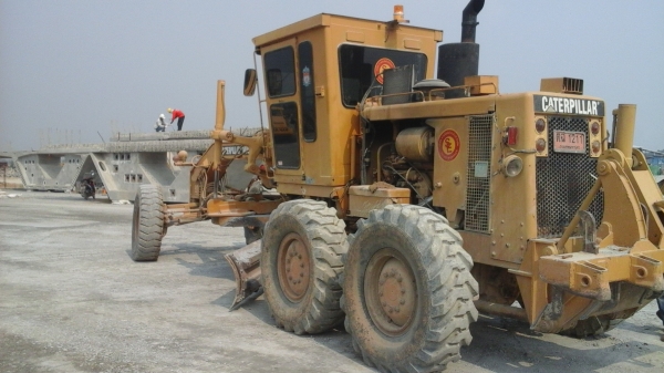 เกรดเด้อมือสอง,Catterpillar 140G S/N:5000 Up เล่ม,เต็มทำงานได้เลย