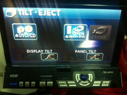 ECLIPSE AVN6605HD DVDเล่นได้ทุกโซน MP3 CD เมมโมรี่สติ๊ก จอทัชสกรีน7นิ้ว สไลด์ไฟฟ้าปรับได้7ระดับ สไลด็ไฟฟ้าปุ่ม 5 ระดับ มีระบบอัดลงHDD HDD30GB