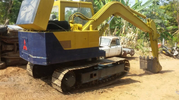 247.000บ.  แบคโคร พร้อมใช้งาน PC-70. เครื่องดีปั้มแรง ไฮโดรลิคไม่เยิ้ม