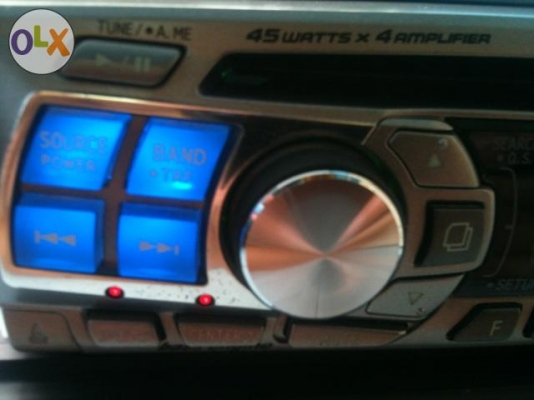 Alpine CDA-9824JS CD FM Ipod สภาพสวยมากๆ ปุ่มไม่มีลอก ลูกเล่นเยอะ มีพัดลมระบายความร้อน