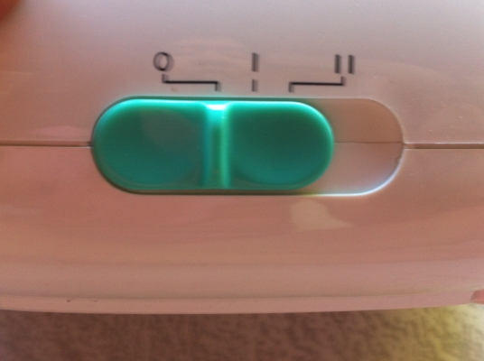 เครื่องล้างเครื่องประดับต่างๆ โดยการสั่นผ่านน้ำยาที่ล้างทำให้สะอาดทั่วถึง