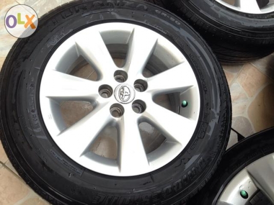ล้อToyota altis พร้อมยาง 5รู100 R15