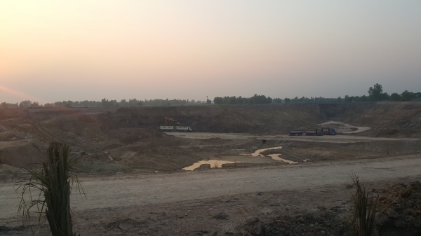 รับรถพ่วงดั้มวิ่งงานขนทรายและขนดิน...รังสิต...ธัญบุรี รับรถพ่วงดั้มวิ่งงานขนทรายและขนดิน...รังสิต...ธัญบุรี