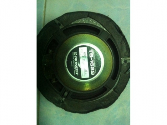 Pioneer TS-1629 ดอกลำโพง ขนาด 6 นิ้วแกนร่วม 3 ทาง กำลังขับ 80 Watt 4 โอมห์ แม่เหล็กแบบ Strontium Magnet Pioneer TS-1629 ดอกลำโพง ขนาด 6 นิ้วแกนร่วม 3 ทาง กำลังขับ 80 Watt 4 โอมห์ แม่เหล็กแบบ Strontium Magnet