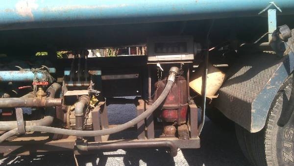 รถบรรทุกน้ำมัน ISUZU NPR 115HP เกียร์สั้น  ความจุ7,000ลิตร พร้อมมิเตอร์ อุปกรณ์ระบบเปิด - ปิด ดูสภาพรถและทดลองขับและยังต่อลองราคาได้อีกครับ