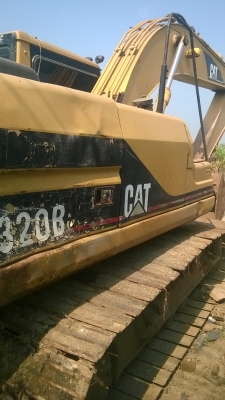 cat 320 B ตัวเก่านอกปั้มไฮดรอลิคยาวไฟฟ้าครบเอกสารเล่มทะเบียนแอร์เย็น หมดงานแล้วอยากขาย