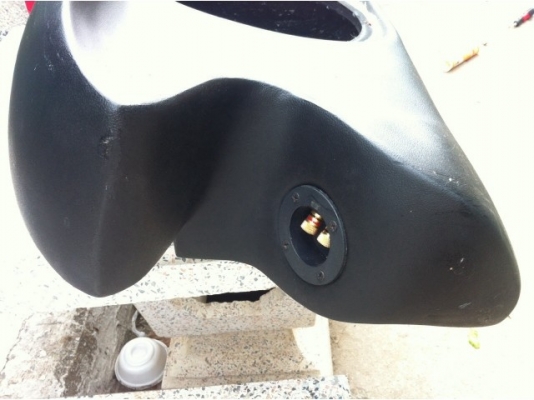 ตู้ซับไฟเบอร์ 10 นิ้ว วีโก้ 4ประตู ตู้ซับไฟเบอร์ 10 นิ้ว วีโก้ 4ประตู