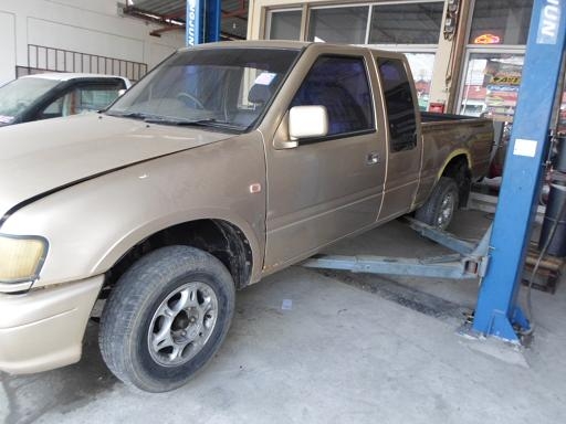 ขาย isuzu cab 2500cc