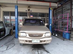 ขาย isuzu cab 2500cc