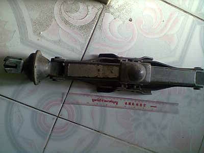 แม่แรงรถขนาดใหญ่ japan