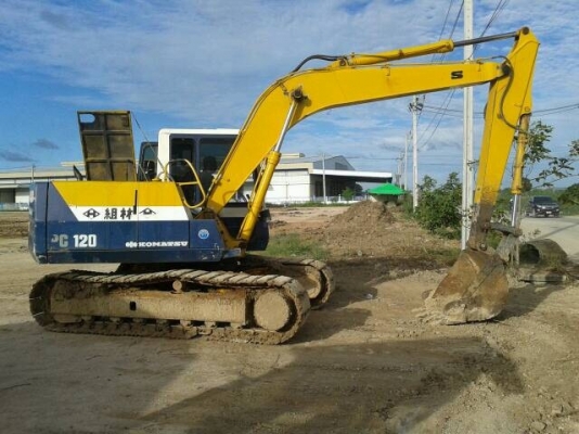 ขาย komatsu 120 รุ่น5 ตัวเดินใหญ่