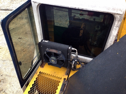 ขาย komatsu 120 รุ่น5 ตัวเดินใหญ่