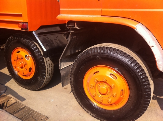 HINO 226 เครื่องเดิม 220 แรงม้า เทเลอร์ 12 ล้อ ทะเบียนพร้อมโอน สภาพพร้อมใช้