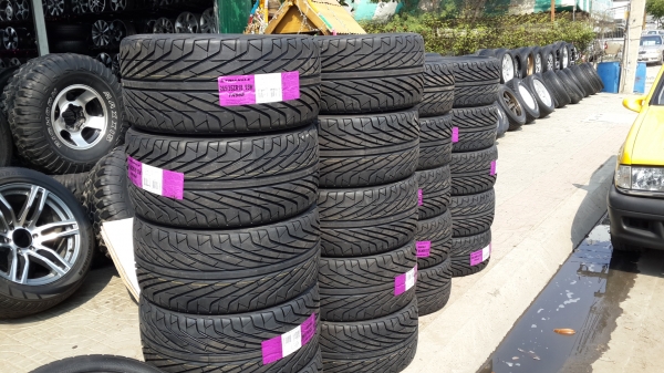 ยางใหม่ Triangle 235 40 18 / 265 35 18 ราคาถูก