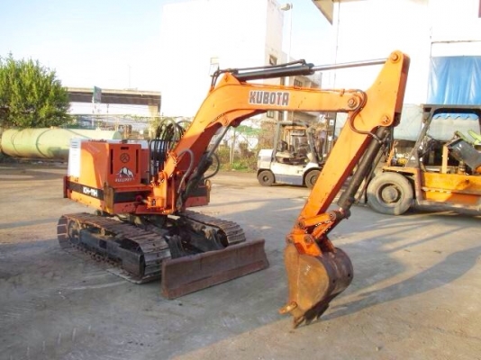 ขายรถขุด KUBOTA KH-11 ขนาดPC-30 รถเก่านอกแท้100\%มีเอกสารพร้อมเครื่องดีปั๊มดีติดต่อ 085-5632278 (ราคาต่อรองได้) ขายรถขุด KUBOTA KH-11 ขนาดPC-30 รถเก่านอกแท้100\%มีเอกสารพร้อมเครื่องดีปั๊มดีติดต่อ 085-5632278 (ราคาต่อรองได้)