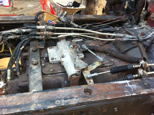 HINO FM3M หัวลากคัสซี เครื่อง P11CTurbo เกียร์