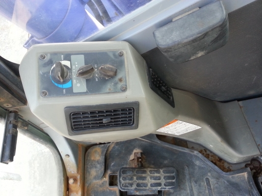 ราคาพิเศษ KOMATSU PC 128US-2 แทรค 70ซม. นำเข้าจากญี่ปุ่น 090-986-2521 อ๊อบ