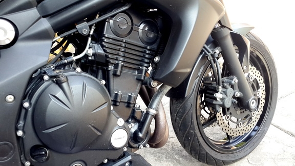 ขายด่วน KAWASAKI ER650 2012 ราคาพิเศษภายใน เสาร์ อาทิตย์นี้