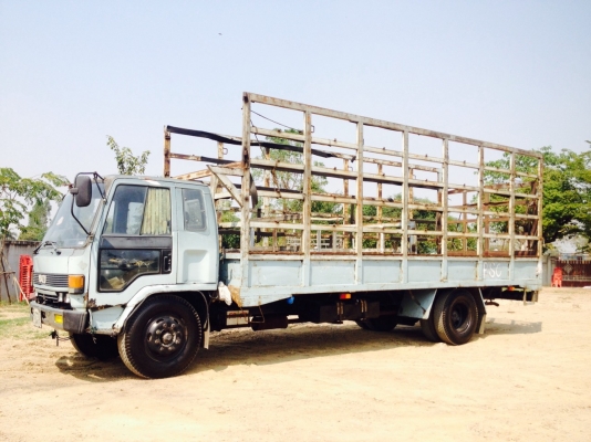 ขาย 490,000 ราคาก่อนทำศัยกรรม รถ ISUZU 175 เครื่องดี คัชซีแจ่ม FRR12NA ยาว7.20 เมตร ขาย 490,000 ราคาก่อนทำศัยกรรม รถ ISUZU 175 เครื่องดี คัชซีแจ่ม FRR12NA ยาว7.20 เมตร