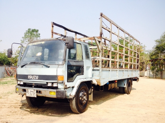 ขาย 490,000 ราคาก่อนทำศัยกรรม รถ ISUZU 175 เครื่องดี คัชซีแจ่ม FRR12NA ยาว7.20 เมตร ขาย 490,000 ราคาก่อนทำศัยกรรม รถ ISUZU 175 เครื่องดี คัชซีแจ่ม FRR12NA ยาว7.20 เมตร