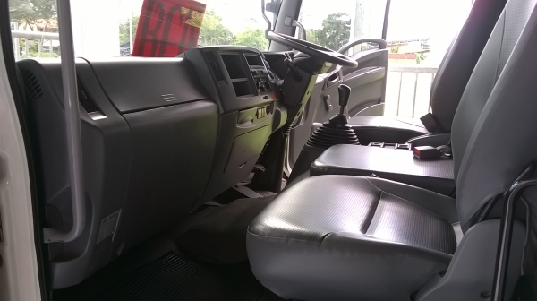 ขาย ISUZU FORWARD  FRR 210 ปี " 54 กระบะบรรทุก  6.50 เมตร สภาพสวยพร้อมใช้งาน