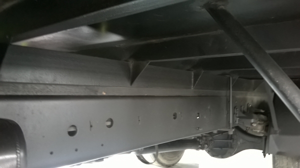 ขาย ISUZU FORWARD  FRR 210 ปี " 54 กระบะบรรทุก  6.50 เมตร สภาพสวยพร้อมใช้งาน