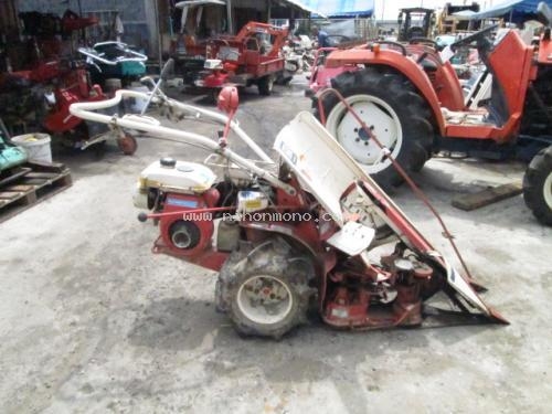 รถเกี่ยวข้าวเดินตาม KUBOTA HE30A รหัสสินค้า : 14001925 หรือเพิ่มเติมไดที่ www.nihonmono.com รถเกี่ยวข้าวเดินตาม KUBOTA HE30A รหัสสินค้า : 14001925 หรือเพิ่มเติมไดที่ www.nihonmono.com
