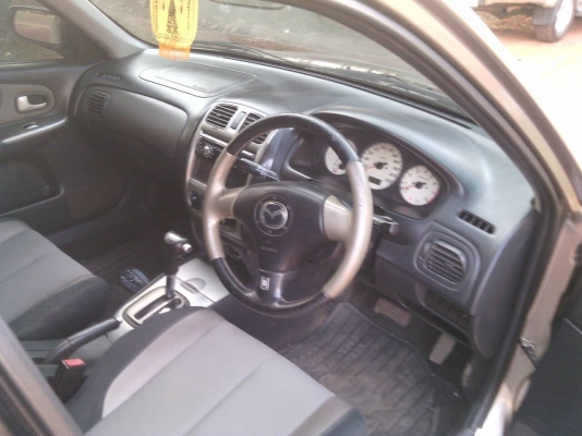 mazda 323 ปี 2004 (2547)