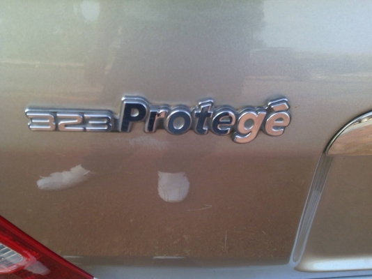 mazda 323 ปี 2004 (2547)