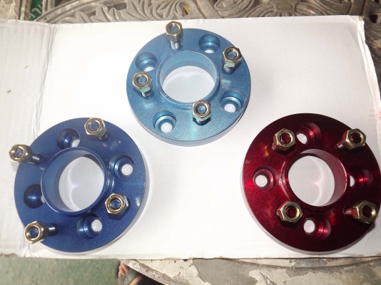 จำหน่ายและรับทำ อแดปเตอร์ สเปเซอร์ รถยนต์ทุกชนิด