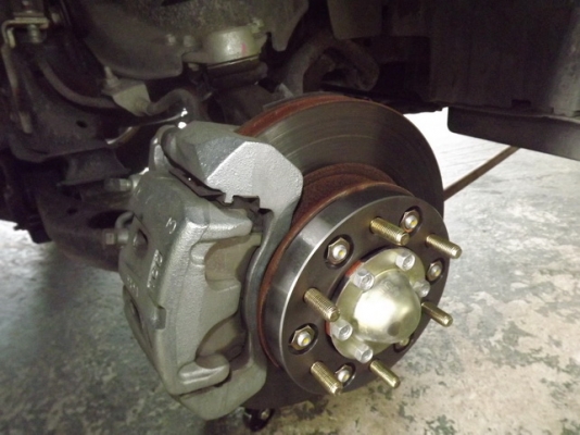 จำหน่ายและรับทำ อแดปเตอร์ สเปเซอร์ รถยนต์ทุกชนิด