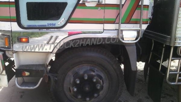 รถบรรทุก HINO ห้องเย็น เครื่อง HO7C  ตู้ยาว5เมตร