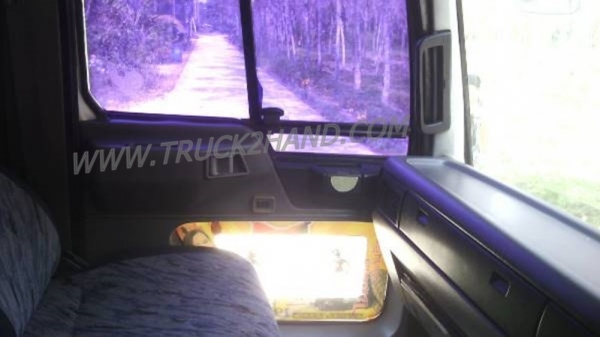 รถบรรทุก HINO ห้องเย็น เครื่อง HO7C  ตู้ยาว5เมตร