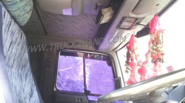 รถบรรทุก HINO ห้องเย็น เครื่อง HO7C  ตู้ยาว5เมตร