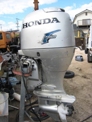 เครื่อง Honda 75HP เครื่อง 4 จังหวะ นำเข้าญี่ปุ่น เครื่อง Honda 75HP เครื่อง 4 จังหวะ นำเข้าญี่ปุ่น