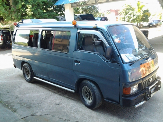 ขายถูก Nissan Urvan