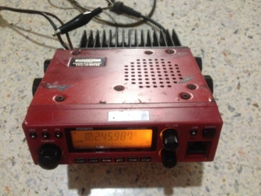 วิทยุสือสาร maxon m2099 สภาพใช้งานได้ปกติไม่มีไมลนะครับตามรูป
