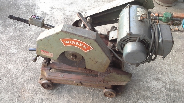 ขายแท่นเหล็ก WINNER 16 นิ้ว ขายแท่นเหล็ก WINNER 16 นิ้ว