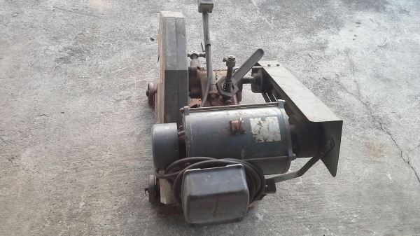 ขายแท่นเหล็ก WINNER 16 นิ้ว ขายแท่นเหล็ก WINNER 16 นิ้ว