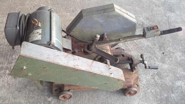 ขายแท่นเหล็ก WINNER 16 นิ้ว ขายแท่นเหล็ก WINNER 16 นิ้ว