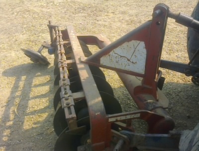 ขายรถไถFORDรุ่น6640  สองเพลาคานหน้าคาลาโล่มีทะเบียนพร้อมโอนสนใจ0810076640