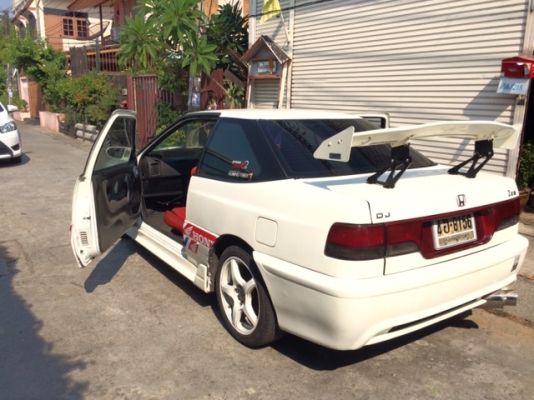 รถเก๋ง2ประตูแต่งสปอร์ต 55,000 คุ้มมาก รถเก๋ง2ประตูแต่งสปอร์ต 55,000 คุ้มมาก