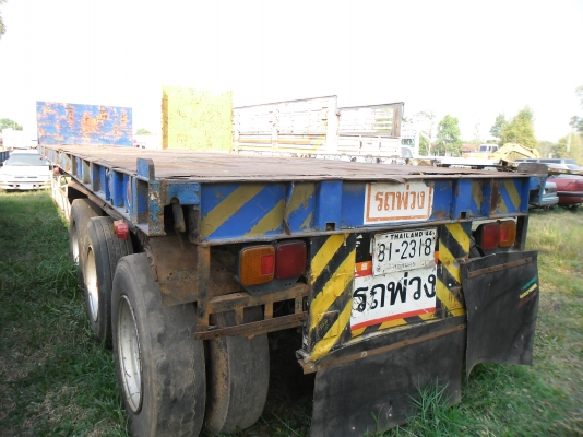 ขายหาเทเลอร์เพื้นเรียบสามเพลาปี45ทะเบียนขาดสองปียางปานกลางคัสซีสวยยาวสิบสองเมตร