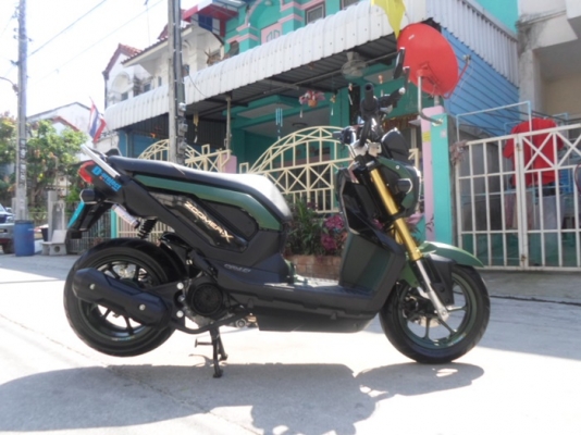 ยังไงก็ขาย zoomer-x ปี2557สวยๆ รถบ้างวิ่งน้อย 800 โล