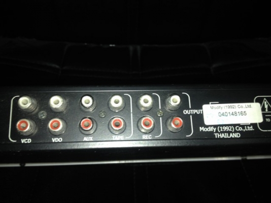 ปรีเเอมคาราโอเกะ MODIFY MK2001 สภาพสวยใช้งานได้ปกติ ปรีเเอมคาราโอเกะ MODIFY MK2001 สภาพสวยใช้งานได้ปกติ