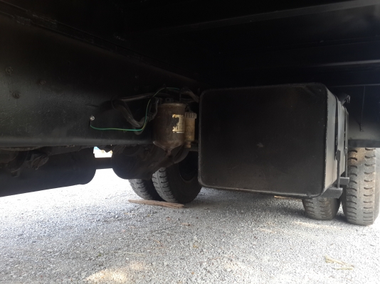 ขายรถ 10 ล้อ เทรลเลอร์ บรรทุกรถเกี่ยวข้าว 2 เพลา HINO FM3H เครื่อง HO7D = 195 แรงม้า หัวเดิม ครัซซีเดิม