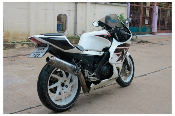 Honda Vfr 400cc NC24 ทะเบียนโอน Honda Vfr 400cc NC24 ทะเบียนโอน