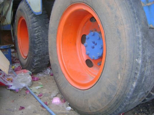 เทรนเลอร์ KT 925 / 168 แรง เพลาเดียว ทะเบียนเต็ม(ท้ายลาด   )  ราคา  435,000 บาท